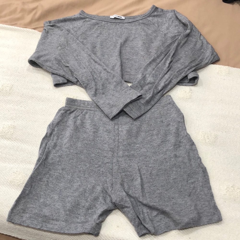 Fashion Nova 2 piece set